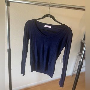 Medium Dark Blue Long Sleeve V-Neck Sweater